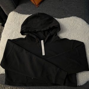 Cropped lululemon hoodie